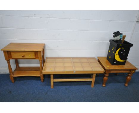 A MODERN BEECH GLASS TOP COFFEE TABLE, with a single drawer to each end and a selection of dividers, length 119cm x depth 62c