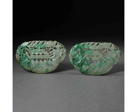 A pair of Qing dynasty jade cards  H8.6cm           W5.5cm       Weight104g