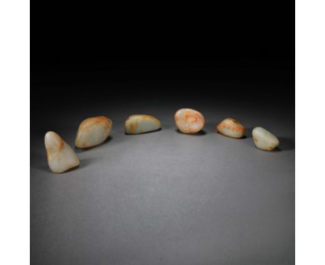 A group of Hetian jade seed material  H7.3cm           W4.5cm       Weight389.4g