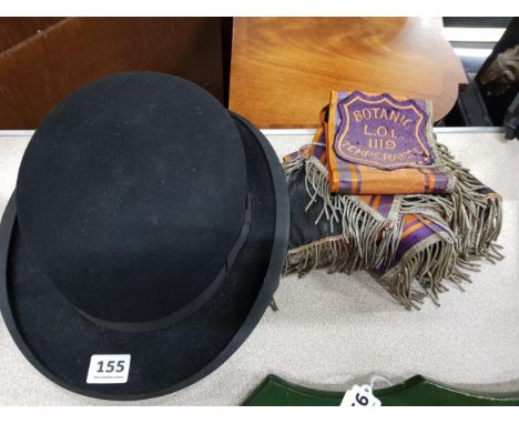 BOWLER HAT &amp; ORANGE ORDER SASH 
