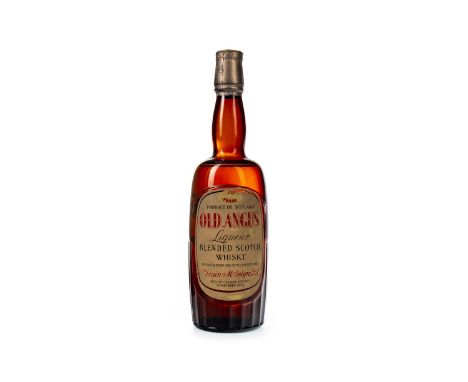 OLD ANGUS LIQUEUR CIRCA 1940s Blended Scotch Whisky. Bottled by Train & McIntyre Ltd., Glasgow. No capacity stated, 70° proof