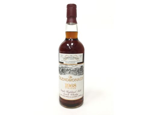 GLENDRONACH 1968 25 YEARS OLD Single Malt Scotch Whisky Matured in sherry casks, bottled 1993. 750ml, 43% volume.Condition Re