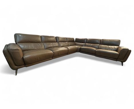 San Antonio six-seat corner reclining sofa, upholstered in pecan leather, modular design with battery-operated reclining func