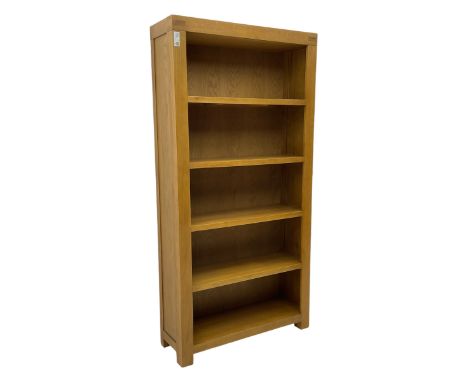 Light oak open bookcase fitted with four shelves Dimensions: Height:&nbsp;180cm&nbsp; Length/Width:&nbsp;90cm&nbsp; Depth/Dia