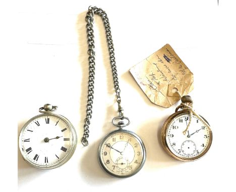 Three assorted vintage pocket watches 