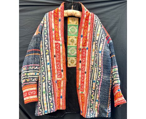 Vintage reversible quilted style unisex jacket, approximate size L 