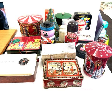 Large selection of vintage and later advertising tins 