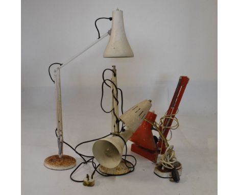 Group of assorted vintage Anglepoise-style desk lamps  