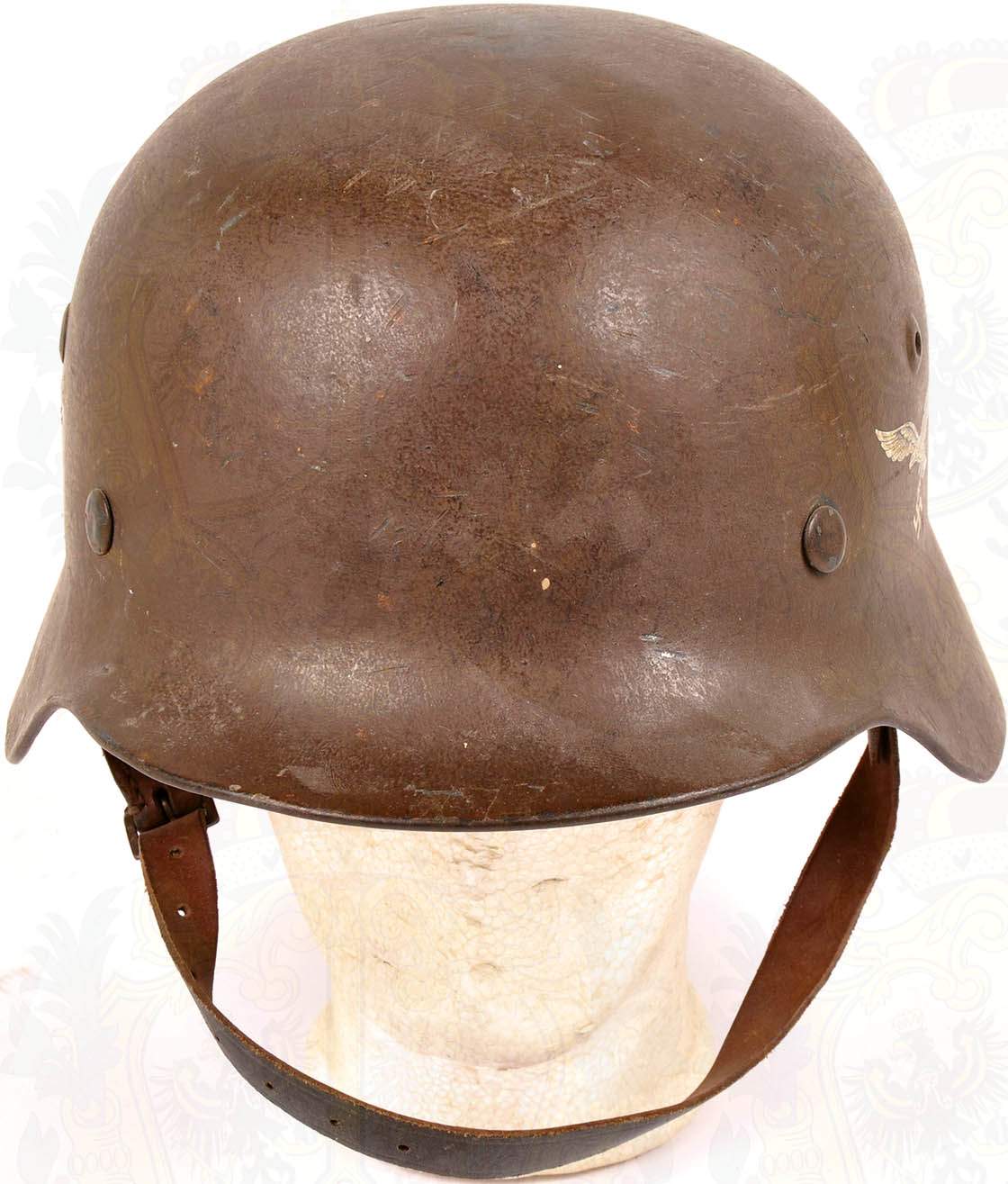 STAHLHELM M 35/40 f. Angehörige d. SA-Standarte 