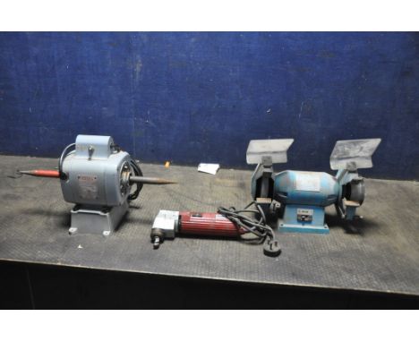 THREE VINTAGE METALWORKING POWER TOOLS comprising of a Hoover bench polisher (no mops), a Perles sheet metal nibbler and a Wo