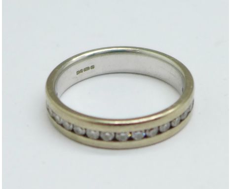 An 18ct gold and diamond ring, 4.6g, L 