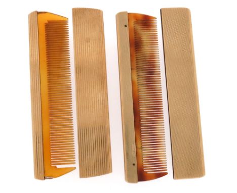 λ A gold-mounted hair comb by Cartier, the comb with one broken tooth mounted with fluted gold handle and matching fluted gol