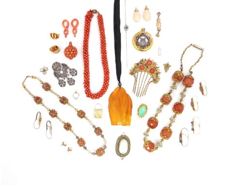 λ Various items of jewellery, including three pairs of poissarde gilt metal earrings; a coral bead necklace; a moonstone-set 