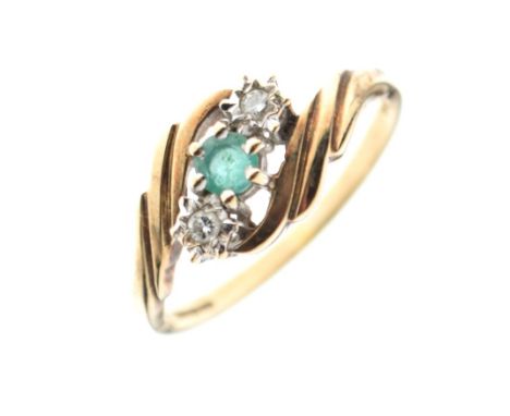 9ct gold, diamond and emerald three-stone ring, size Q, 2.4g gross approx Condition: **Due to current lockdown conditions, bi