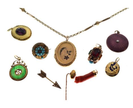 Group of assorted mainly unmarked yellow metal jewellery to include enamelled photographic locket, coral fob formed as a clen