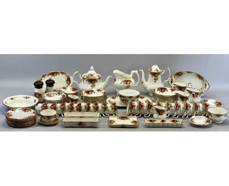 ROYAL ALBERT OLD COUNTRY ROSES TEA SERVICE, COFFEE SERVICE and other items of tableware, approx 78 pieces