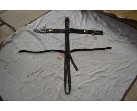 Set of tandem agricultural leader harness.