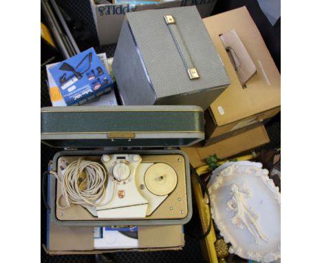 A quantity of cine, camera and projector equipment including Paragon PE8 Dual, Chinon 6100z 8mm projector, Sankyo dual format