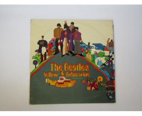 THE BEATLES: 'Yellow Submarine' LP (PCS 7070, matrices YEX 715-1 / YEX 716-1) first UK stereo pressing (vinyl and sleeve VG) 