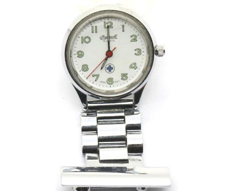 Vintage Services nurses fob watch. P&P Group 1 (£14+VAT for the first lot and £1+VAT for subsequent lots)Condition Report: Th