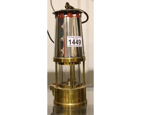 Brass and chrome miners lamp by Eccles. P&amp;P Group 2 (£18+VAT for the first lot and £3+VAT for subsequent lots) 