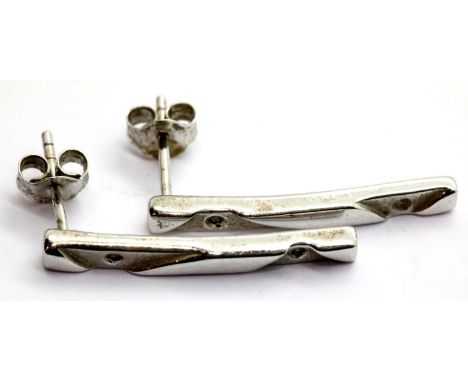 Pair of silver and diamond earrings made by Hot Diamonds, boxed. L: 2.5 cm. P&amp;P Group 1 (£14+VAT for the first lot and £1