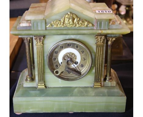 Victorian green onyx cased chiming mantel clock with with key and pendulum, H: 28 cm, working at time of lotting. Not availab