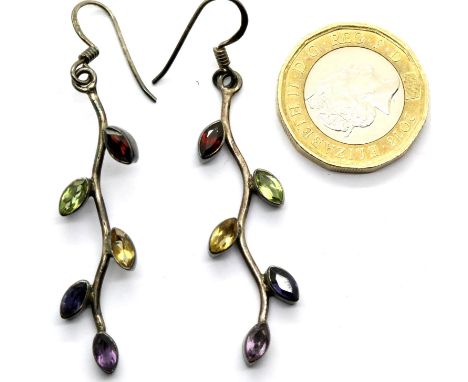 Pair of coloured stone earrings, drop L: 5 cm. P&amp;P Group 1 (£14+VAT for the first lot and £1+VAT for subsequent lots) 