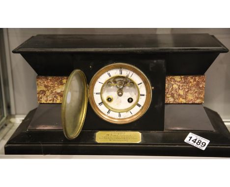 Victorian marble and slate cased chiming mantel clock with presentation plaque dated 1875, H: 25 cm, working at time of lotti