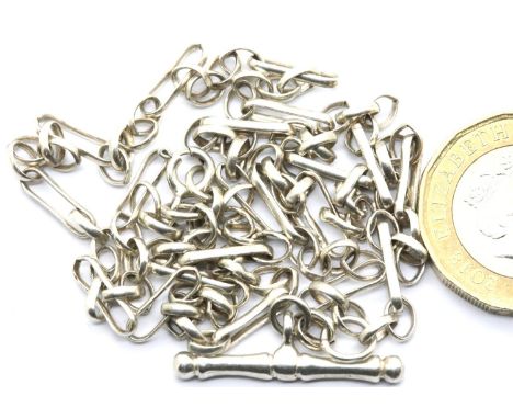 925 silver T-bar chain, chain L: 52 cm. P&P Group 1 (£14+VAT for the first lot and £1+VAT for subsequent lots)Condition Repor
