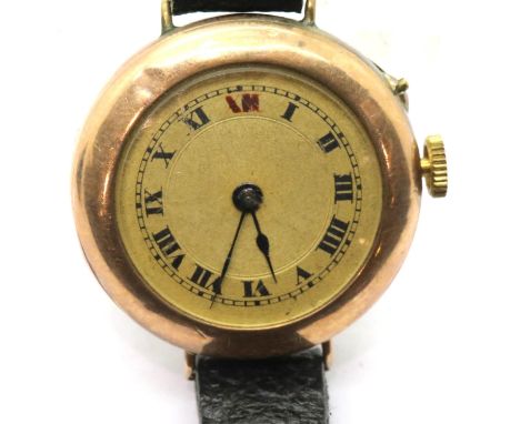 Ladies rose gold plated wristwatch with damage. Not working at lotting. P&amp;P Group 1 (£14+VAT for the first lot and £1+VAT