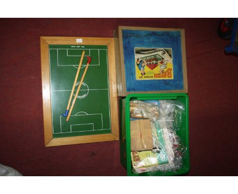 A Bayko building set, various accessories etc
