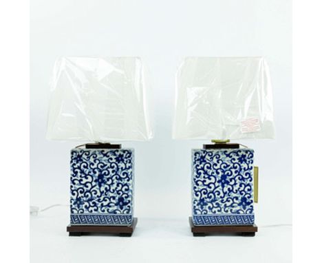 LAUREN RALPH LAUREN HOME TABLE LAMPS, A PAIR. blue and white glazed ceramic, with shades, 41cm H approx. (2).