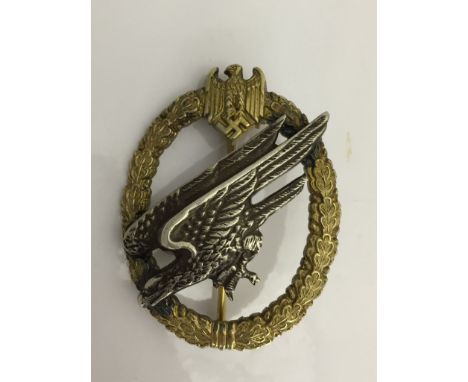 German WWII army parachutist's scarce qualification badge, maker marked