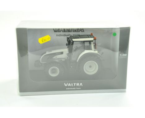 Universal Hobbies 1/32 Farm Issue comprising Valtra T (White) Tractor. Excellent, complete and looks to be never removed from