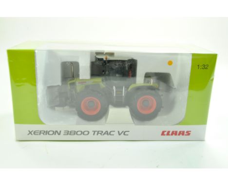 Universal Hobbies 1/32 Farm Issue comprising (dealer box) Claas Xerion 3800 Tractor. Excellent, complete and looks to be neve