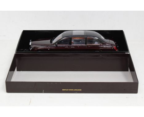 Minichamps: A boxed Paul's Model Art Minichamps 1:18 vehicle, Bentley State Limousine, Ref. 100 139700. Original box, general