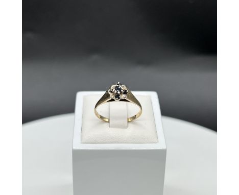 9ct yellow gold sapphire and diamond dress ring,
size S,
weight is 2.5 grams in weight