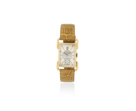 Jaeger-LeCoultre. An 18K rose gold manual wind rectangular wristwatchDate: Circa 1940Movement: Jewelled Cal.57 manual wind, N