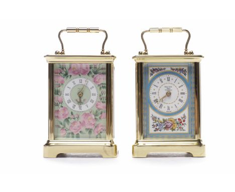 HALYCON DAYS ENAMEL CARRIAGE CLOCK with enamelled Roman numeral dial decoated with floral sprays and gilt highlights, with pi