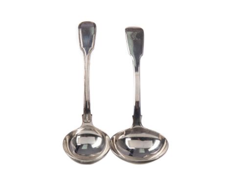 GEORGE IV SILVER SAUCE LADLE, maker Thomas &amp; James Dicks, London 1821, Fiddle pattern with engraved armorial to terminal,