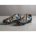 Paar Fußballschuhe (30/40er J.)