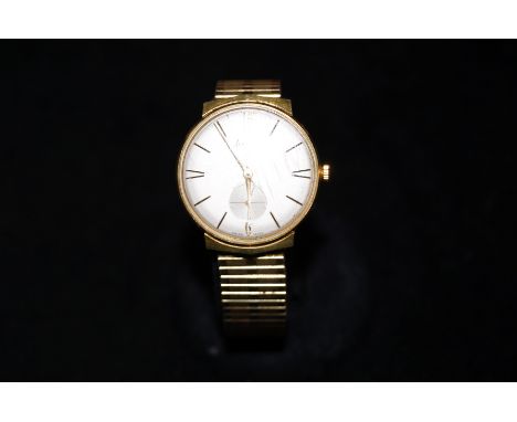 Accurist 21 jewel gents wristwatch. Manual wind, currently ticking