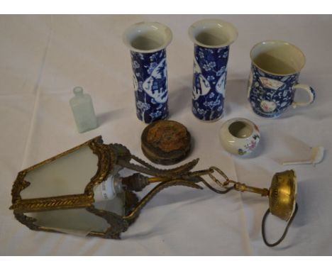Various ceramics including Chinese, light fitting, small bottle, pipe (AF)