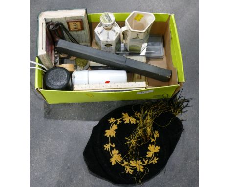 Vintage prayer cap and box of Parker pens, golfing ornaments etc.