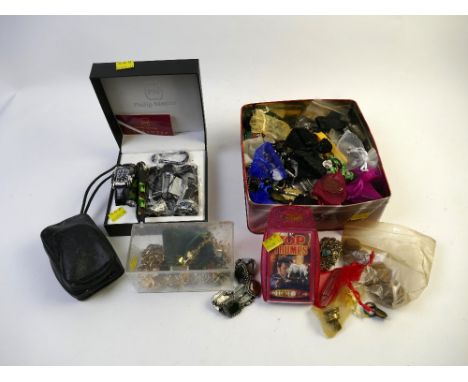 Philip Mercier gents gift set with watch, binoculars etc, tin of costume jewellery, vintage camera etc