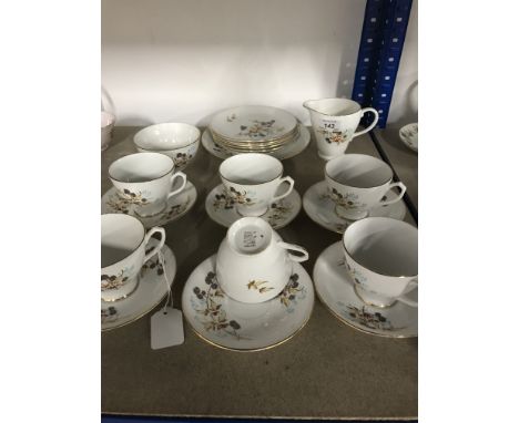 WINDSOR VINTAGE TEA CHINA (21)