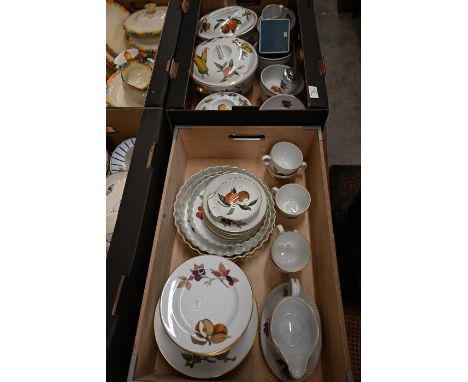 A quantity of Royal Worcester Evesham table wares including three tureens, flan dishes, plates,&nbsp;a coopered oak bowl with