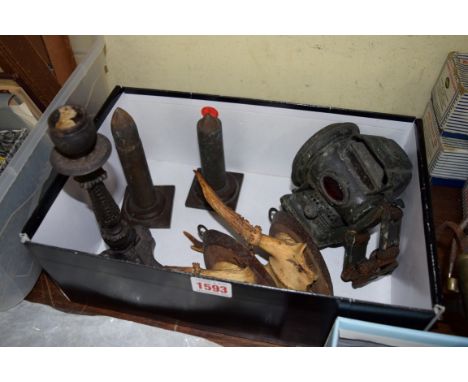 A mixed lot, to include: two mounted antlers; a bronzed candlestick; a bicycle lamp; and others. 