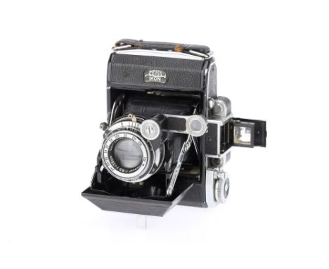 A Zeiss Ikon Super Ikonta 531 Medium Format Folding Rangefinder Camera, black, body G, shutter working, RF patch clear, with 